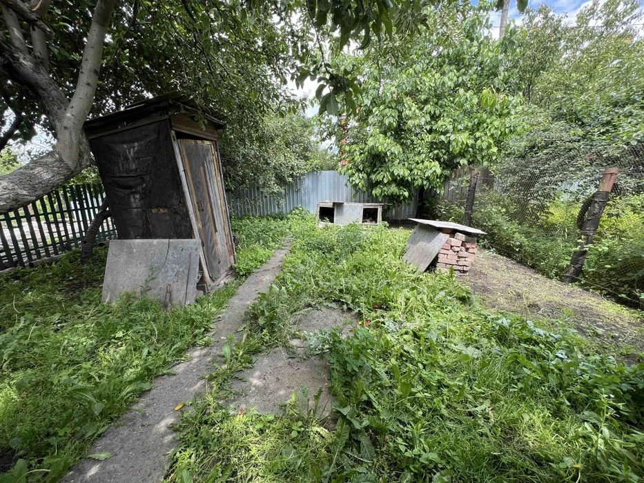 Продається частина  будинку р-н Раково, вул Чорновола.
