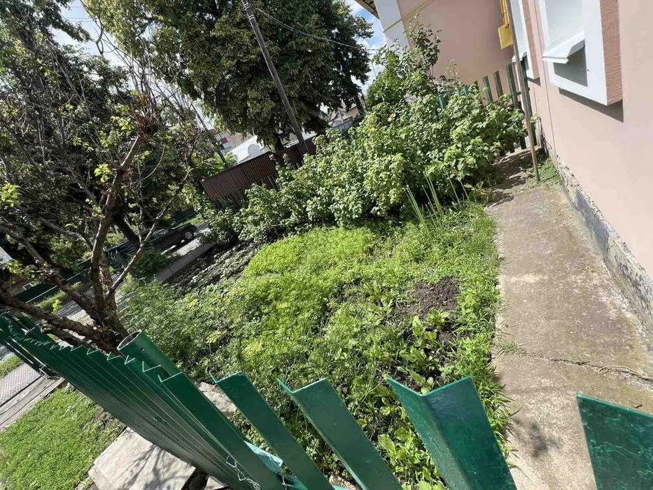 Продається частина  будинку р-н Раково, вул Чорновола.