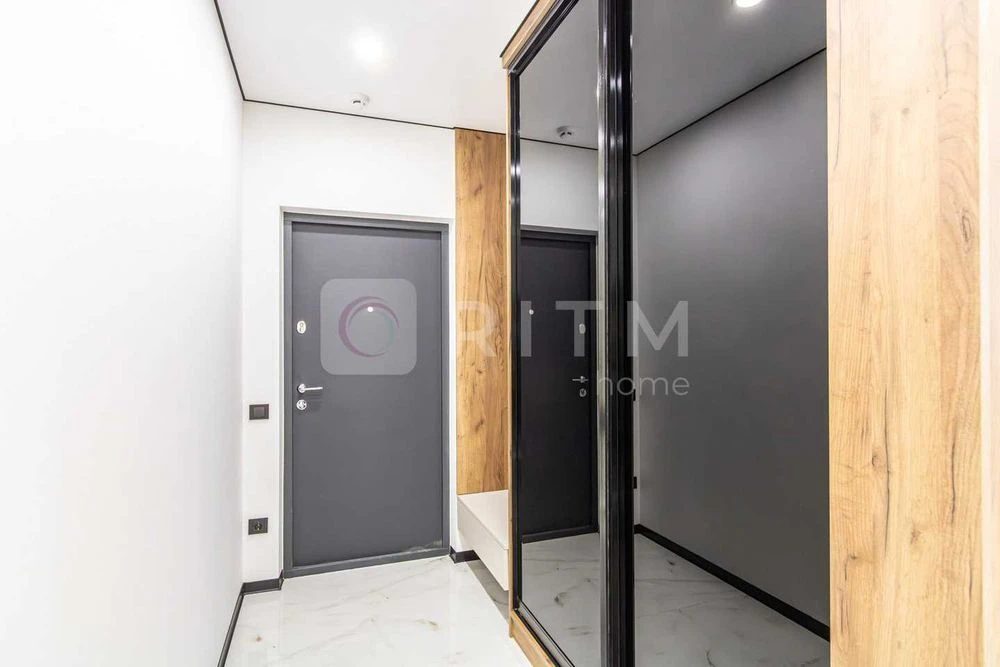 Продаж просторої квартири в ЖК Manhattan Lite