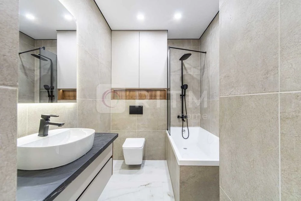Продаж просторої квартири в ЖК Manhattan Lite