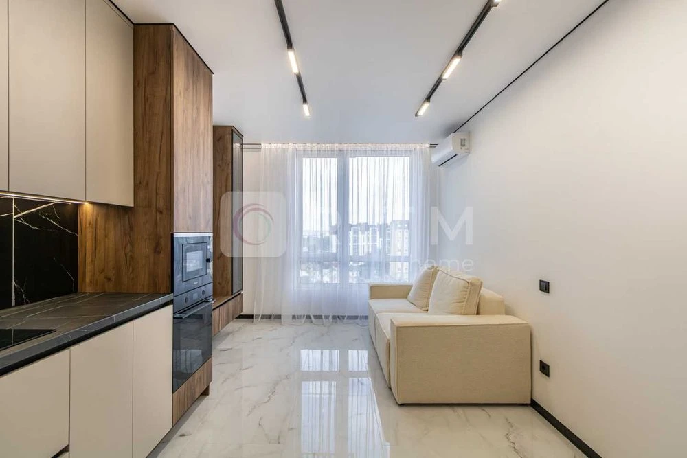 Продаж просторої квартири в ЖК Manhattan Lite