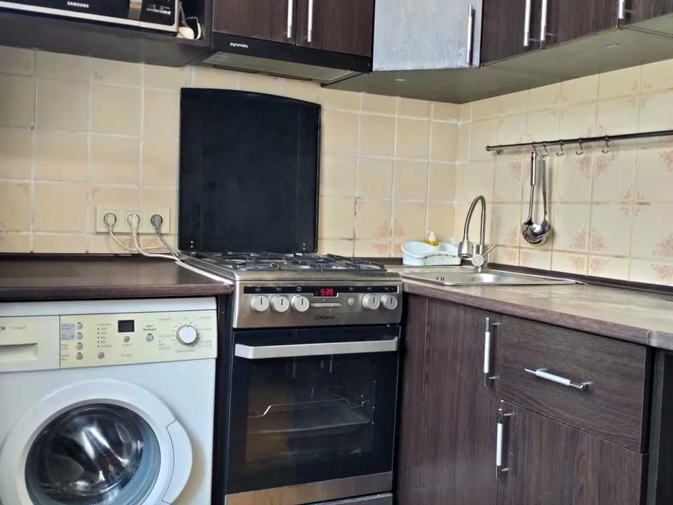 Apartment. Kharkiv, Gvardeytsiv-Shyronintsiv st.