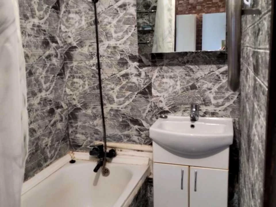 Apartment. Kharkiv, Gvardeytsiv-Shyronintsiv st.