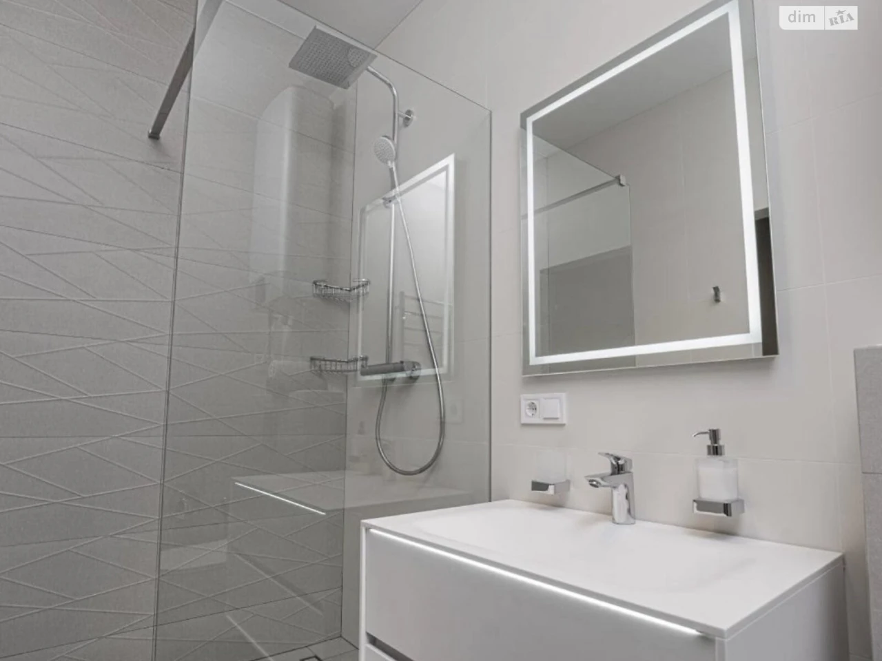 Long-Term Rental Apartment Arcadia