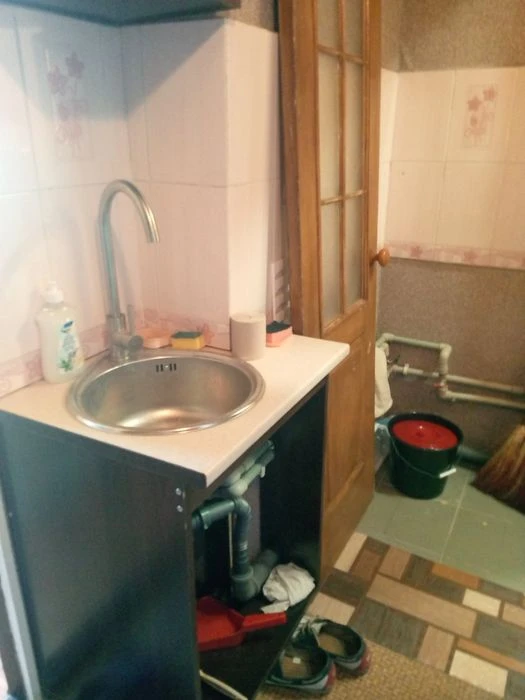 I will sell a hotel, Kirgizskaya St., 4 (Odessa district), 4