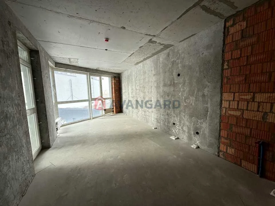 Apartment. Kyiv, Mykola Bazhana Ave., (Building 9)