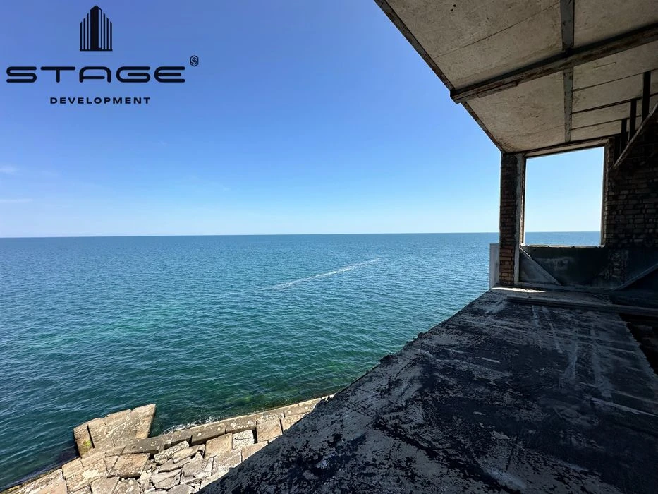 NO COMMISSION • Seafront • $1,300/meter • Arcadia • Sa