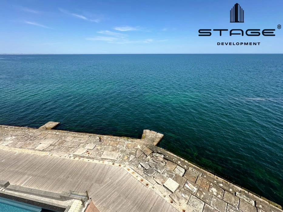 NO COMMISSION • Seafront • $1,300/meter • Arcadia • Sa