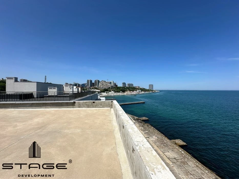 NO COMMISSION • Seafront • $1,300/meter • Arcadia • Sa