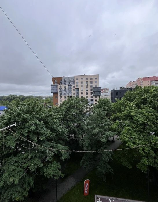 Мінімальне переоформлення! Світла 1к Електроніка середній по