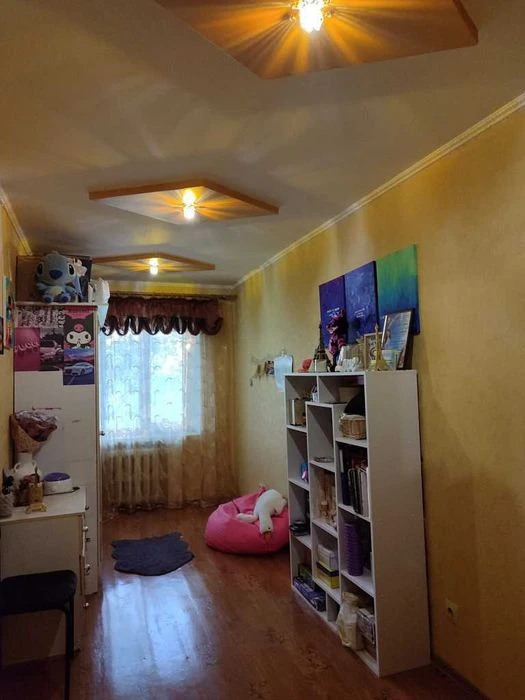 Продаж 3-к квартири на Фурманова! Код: 21370