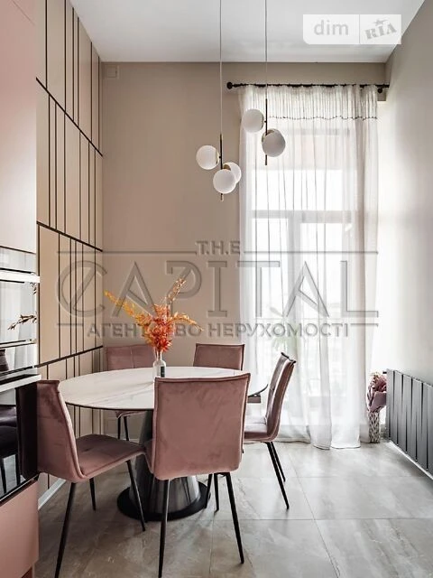 Sale of 3-room apartment 141 sq. m on Kruglouniversitytska 1 st.