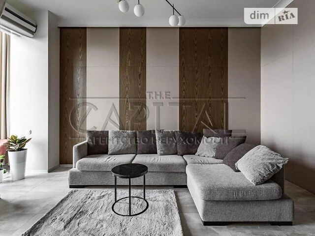 Sale of 3-room apartment 141 sq. m on Kruglouniversitytska 1 st.