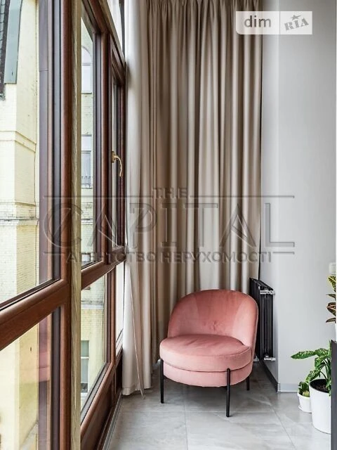Sale of 3-room apartment 141 sq. m on Kruglouniversitytska 1 st.