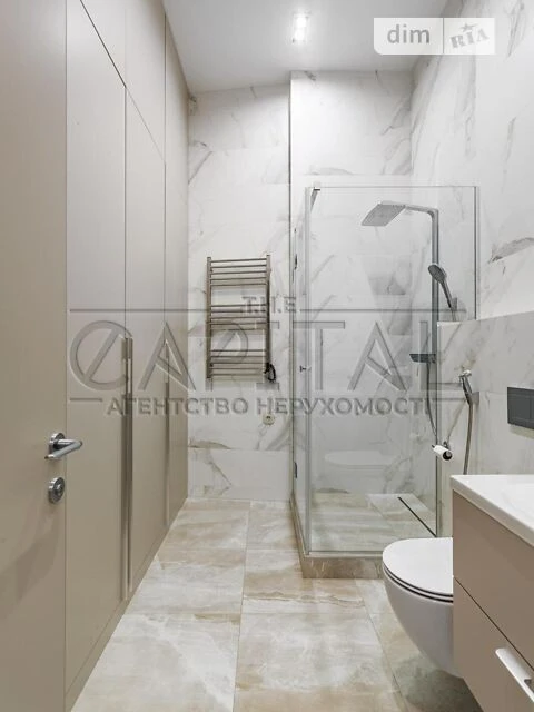 Sale of 3-room apartment 141 sq. m on Kruglouniversitytska 1 st.