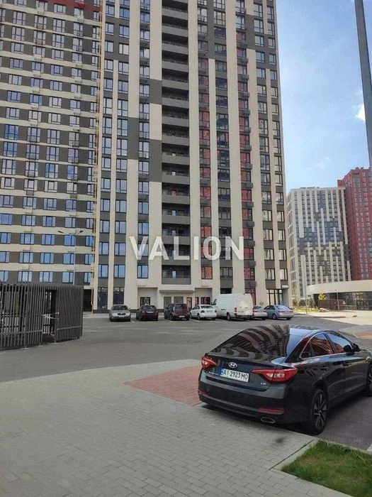 For sale 2 apartments in the Varshavsky residential complex + 10 A. Olesya St.