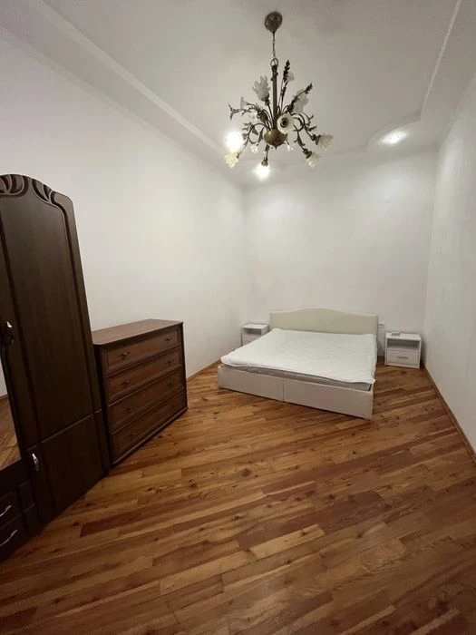 Продається 2 кімн. кв-ра в центрі м. Ужгород