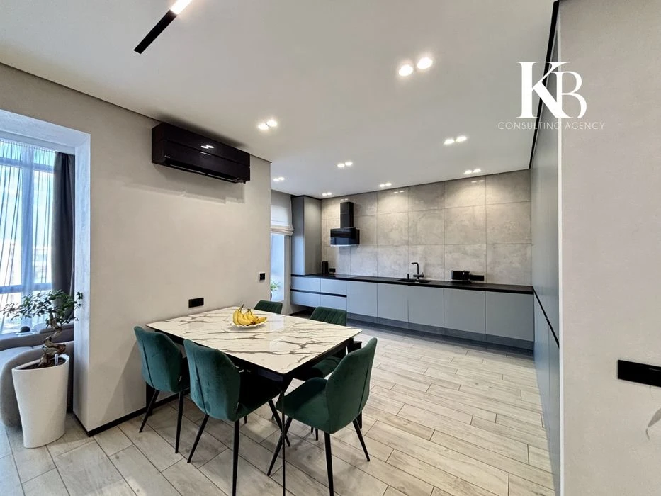Продам квартиру в ЖК Ривер Парк