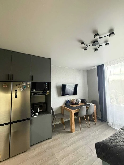 Эксклюзив! 2к квартира с кухней 17м² и ремонтом Ул Генерал