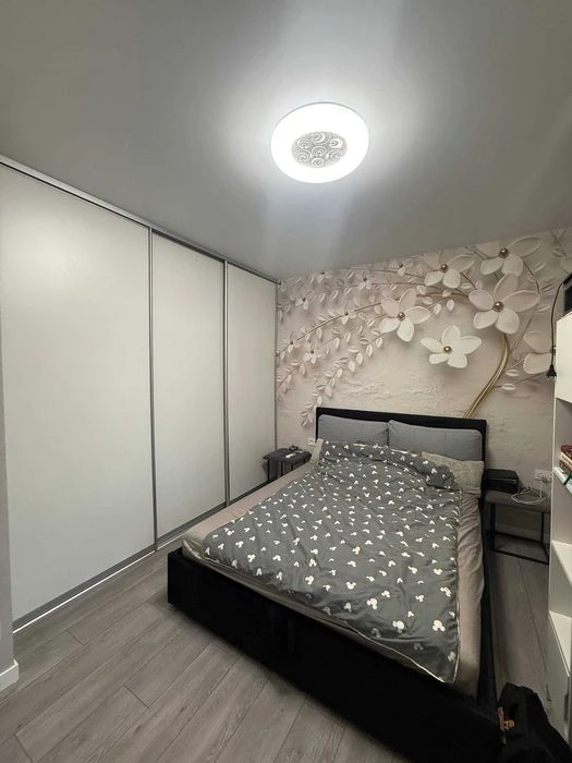 Эксклюзив! 2к квартира с кухней 17м² и ремонтом Ул Генерал
