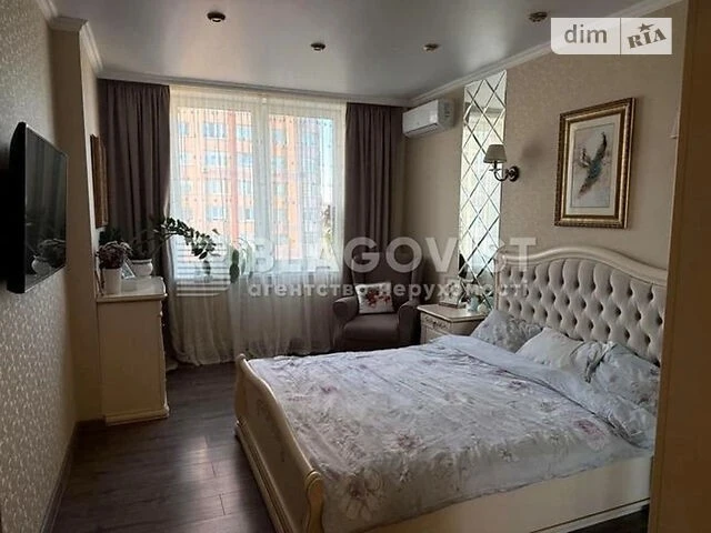 Sale of 3-room apartment 100.2 sq. m on Feodosiyskaya St. 2 • ID 3