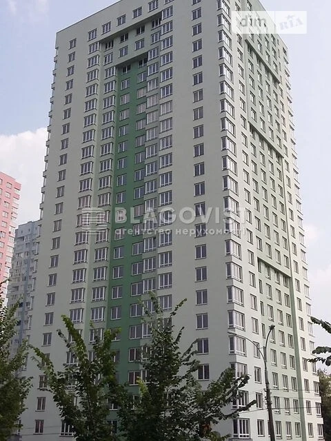 Sale of 3-room apartment 100.2 sq. m on Feodosiyskaya St. 2 • ID 3