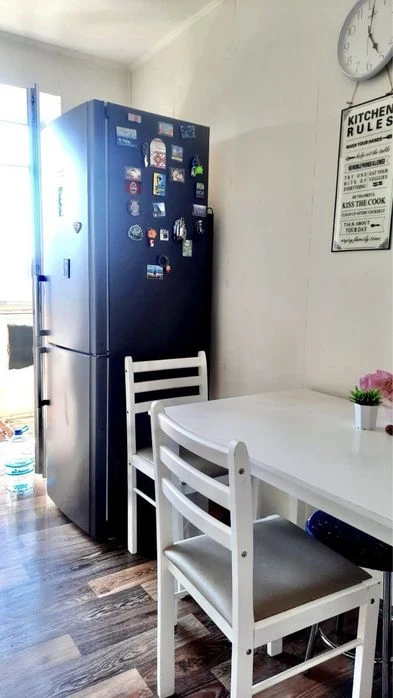 For sale! Three-room apartment 6/14 in the center of Baburka Voucher