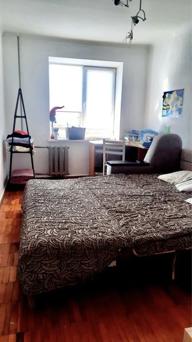 For sale! Three-room apartment 6/14 in the center of Baburka Voucher