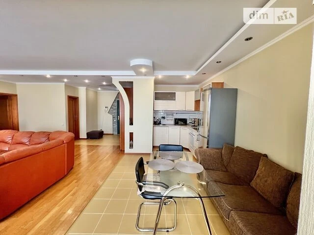 Sale of 2-room apartment 77 sq. m on Petra Hryhorenka Avenue 1B •