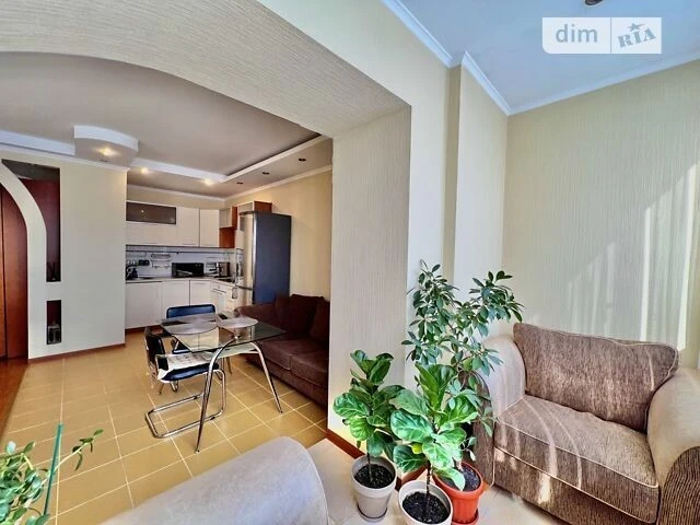 Sale of 2-room apartment 77 sq. m on Petra Hryhorenka Avenue 1B •