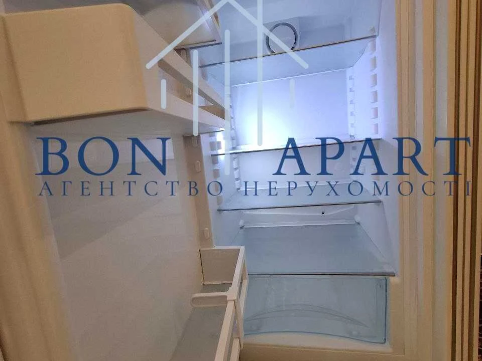 Квартира. Киев, Патриарха Мстислава Скрипника ул. (Николай О