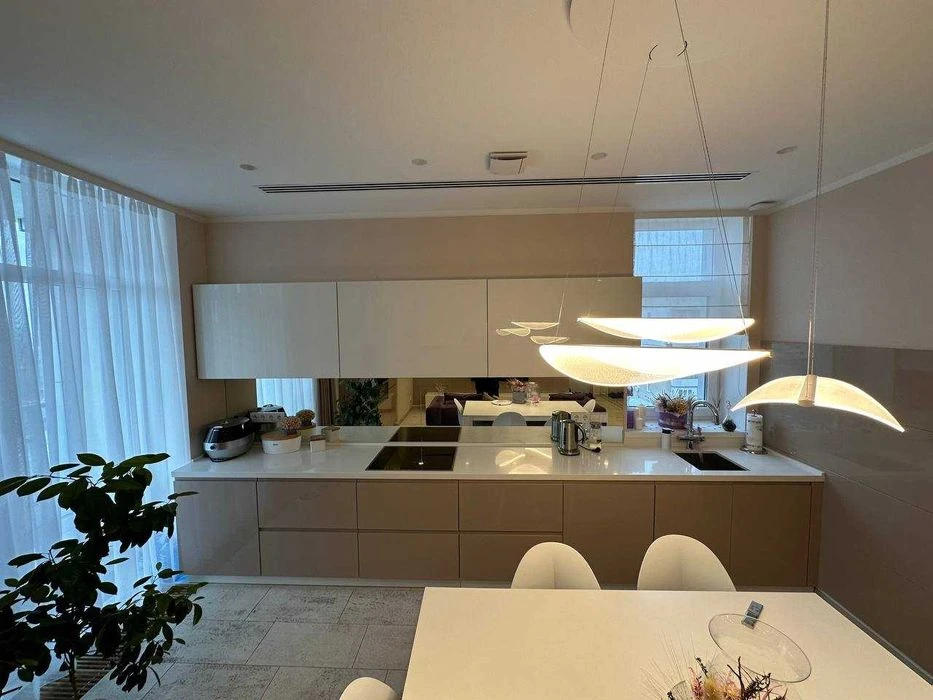 Продам 3 комнатную квартиру Терраса в ЖК IQ-House Нагорка Парк