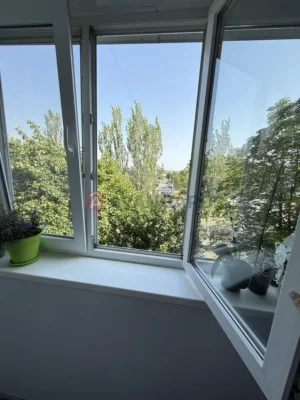 Продажа: 3-комнатная квартира по улице Парамонова, Космос