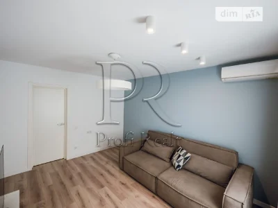 Sale of 2-room apartment 65.7 sq. m. on Yuliya Zdanovskaya St. 36V •