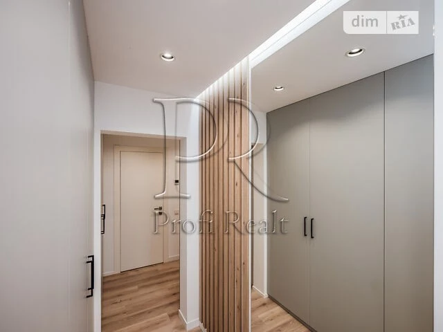 Sale of 2-room apartment 65.7 sq. m. on Yuliya Zdanovskaya St. 36V •