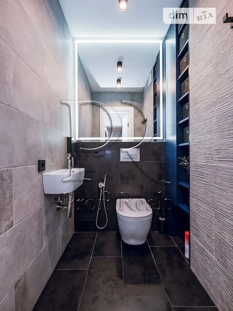 Sale of 2-room apartment 65.7 sq. m. on Yuliya Zdanovskaya St. 36V •