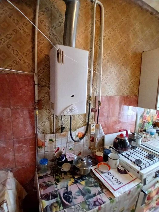 Продам 2-комнатную квартиру на проспекте Ивана Мазепы