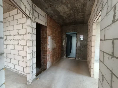 ЦЕНТР 2к 72м2, 15/17/М, вул.Митницька 42 + Є відновлення!