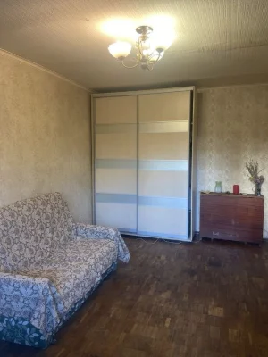 Продається 1 кімнатна квартира. Мінський масив, пр. Дмитра П