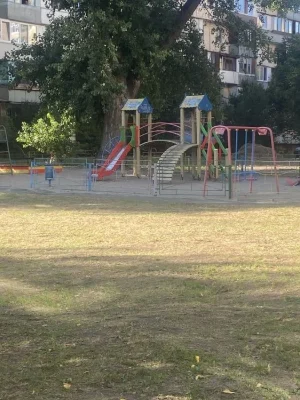 Продається 1 кімнатна квартира. Мінський масив, пр. Дмитра П