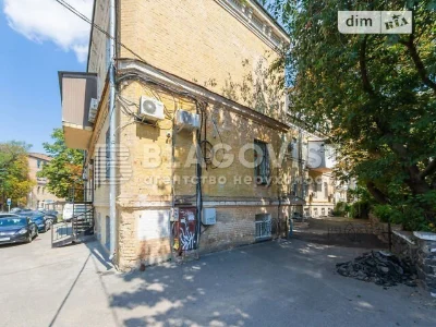 For sale 2-room apartment 71 sq. m on Inzhenernyi 4 • ID 34656