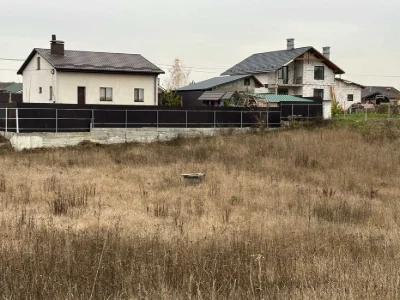Продам ділянку 10 сот в р-ні Старого міста