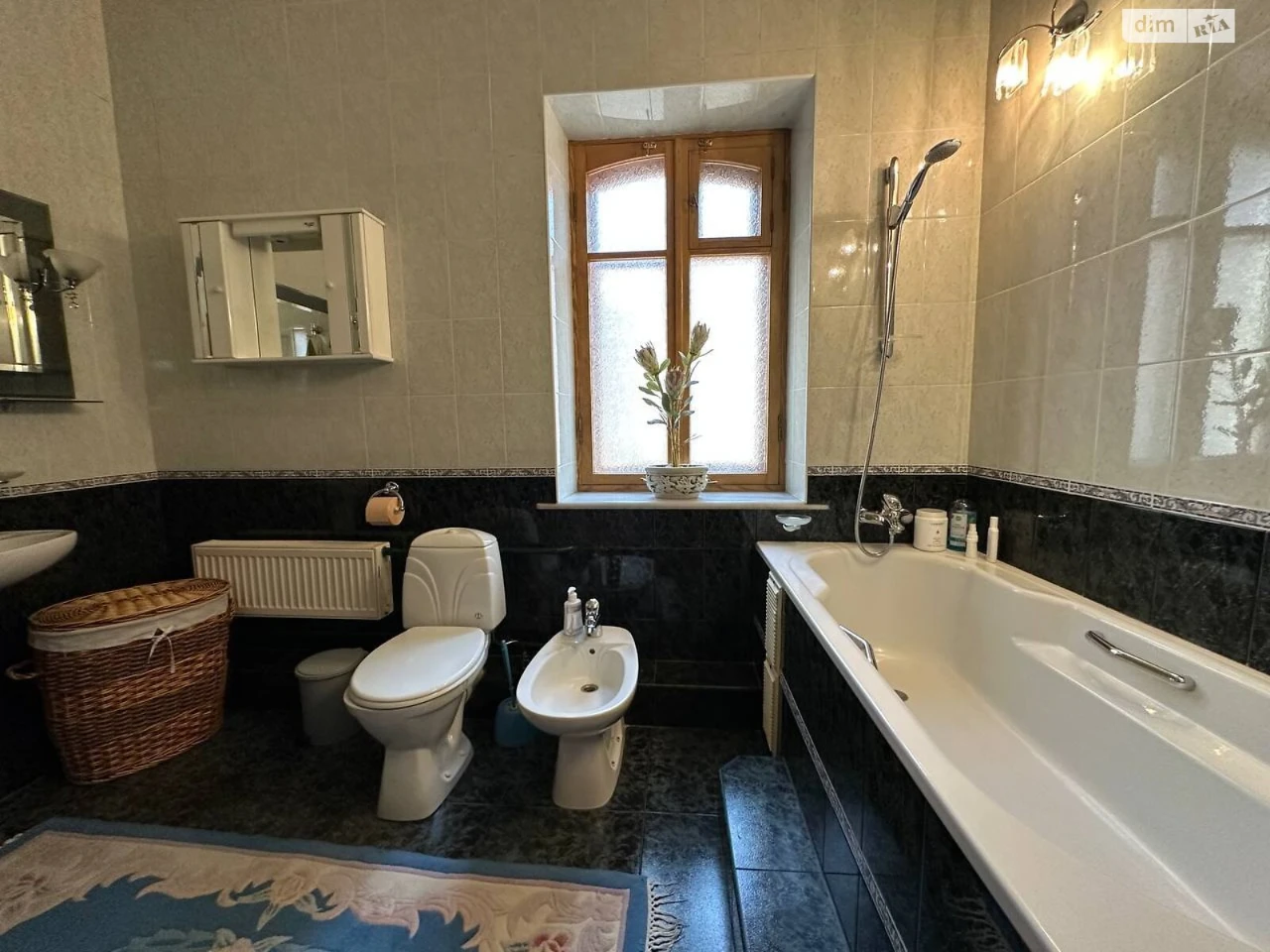 For sale House Vuzivskyi