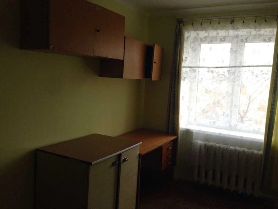 Продається 3 км квартира в центрі міста.