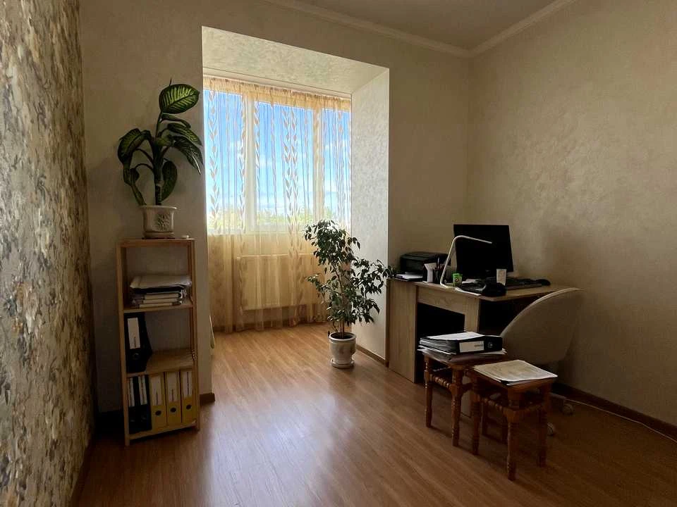Квартира. Івано-Франківськ, Гната Хоткевича вул.