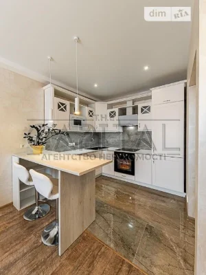 Sale of 1-room apartment 41 sq. m. on Mykhaylo Maksimovicha st. 24 •