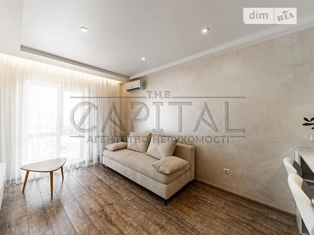 Sale of 1-room apartment 41 sq. m. on Mykhaylo Maksimovicha st. 24 •