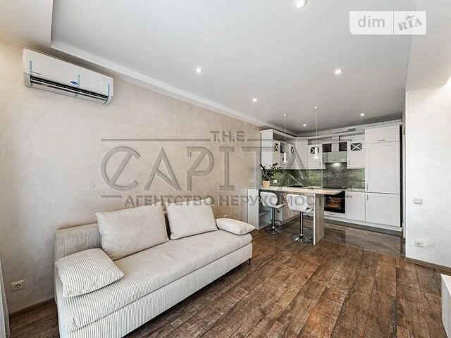 Sale of 1-room apartment 41 sq. m. on Mykhaylo Maksimovicha st. 24 •