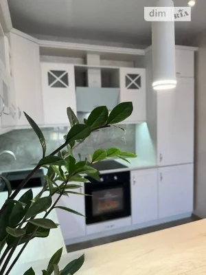 Sale of 1-room apartment 41 sq. m. on Mykhaylo Maksimovicha st. 24 •