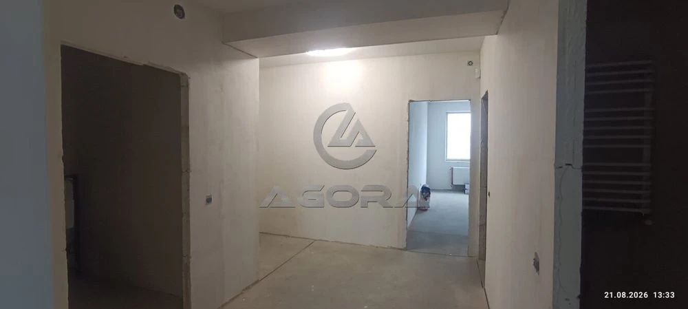 Продажа видової квартири 76.7 м² з початковим ремонтом